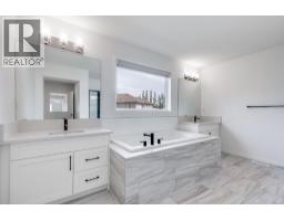 496 MONTEREY Drive SE - photo 32
