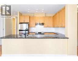 1701 6823 Station Hill Drive, Burnaby, BC V3N0A9 Photo 9