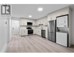 1 7061 Paulus Crescent, Burnaby, BC V5A1P4 Photo 24