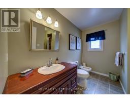 32 Bridlewood Crescent, Wasaga Beach, ON L9Z1B4 Photo 33
