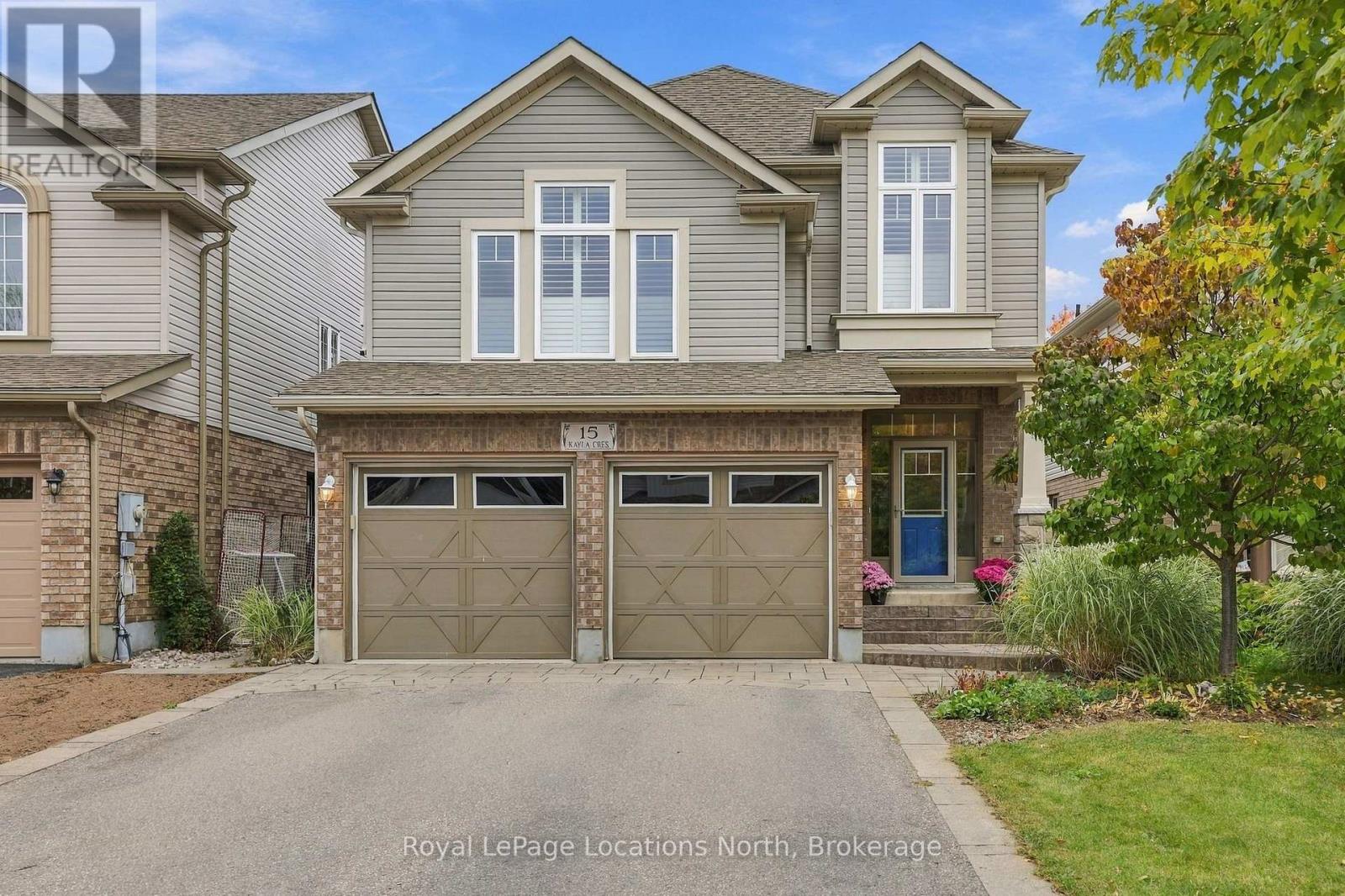 15 KAYLA CRESCENT - 1