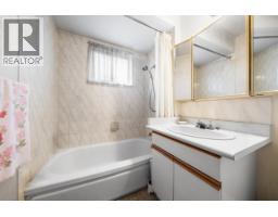 3281 E 2nd Avenue, Vancouver, BC V5M1G2 Photo 13