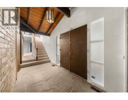 3745 Southridge Avenue, West Vancouver, BC V7V3H9 Photo 20