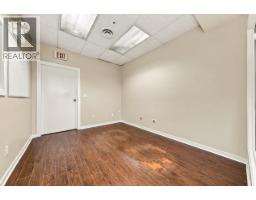 121 3989 Henning Drive, Burnaby, BC V5C6P8 Photo 11