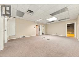 121 3989 Henning Drive, Burnaby, BC V5C6P8 Photo 24