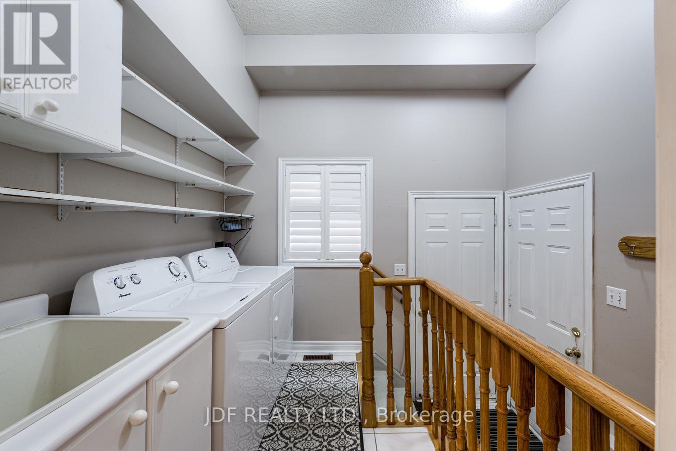 164 GOLDEN GATE CIRCLE - 20