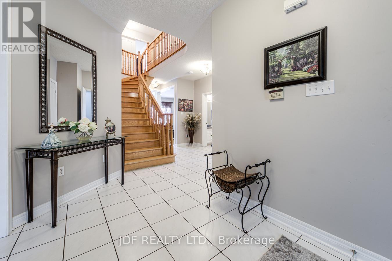 164 GOLDEN GATE CIRCLE - 5