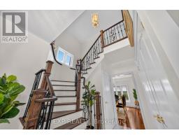 785 Quantra Crescent, Newmarket, ON L3X1M9 Photo 13