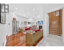 785 Quantra Crescent, Newmarket, ON L3X1M9 Photo 16