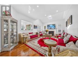 785 Quantra Crescent, Newmarket, ON L3X1M9 Photo 17