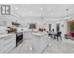 785 Quantra Crescent, Newmarket, ON L3X1M9 Photo 22