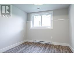 27 Brock Street, St  Marys, ON N4X1C8 Photo 15