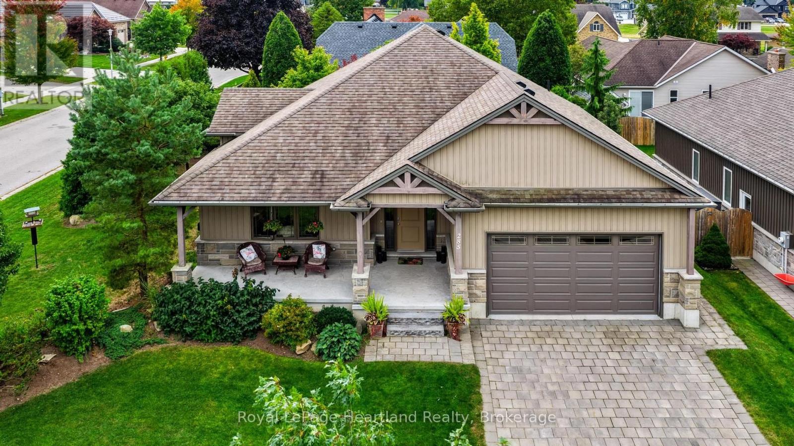 285 DARLING BOULEVARD - 1