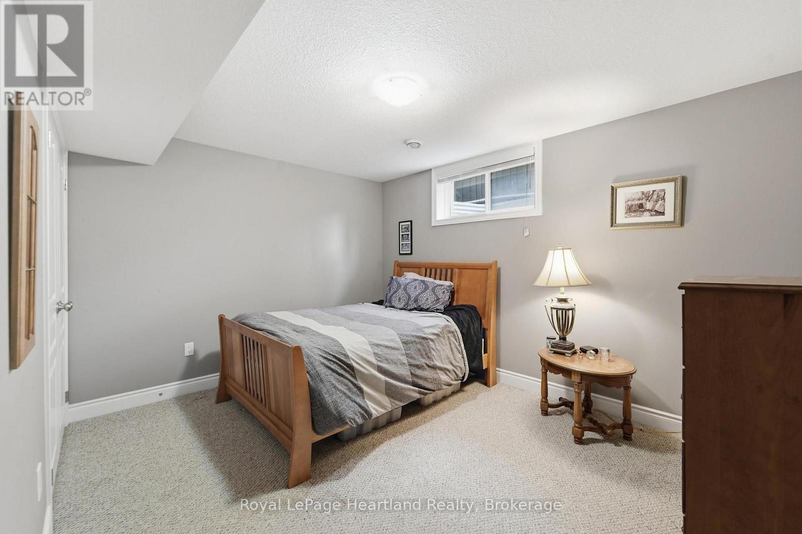 285 DARLING BOULEVARD - Image 35