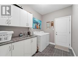 285 Darling Boulevard, South Huron, ON N0M1S1 Photo 21