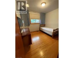 Living room/Dining room - 72 Purnell Drive, Hamilton, ON L9C4Y3 Photo 12