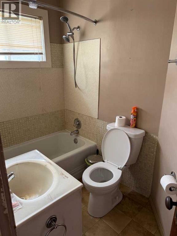 920 Yuill Street SE - Image 11