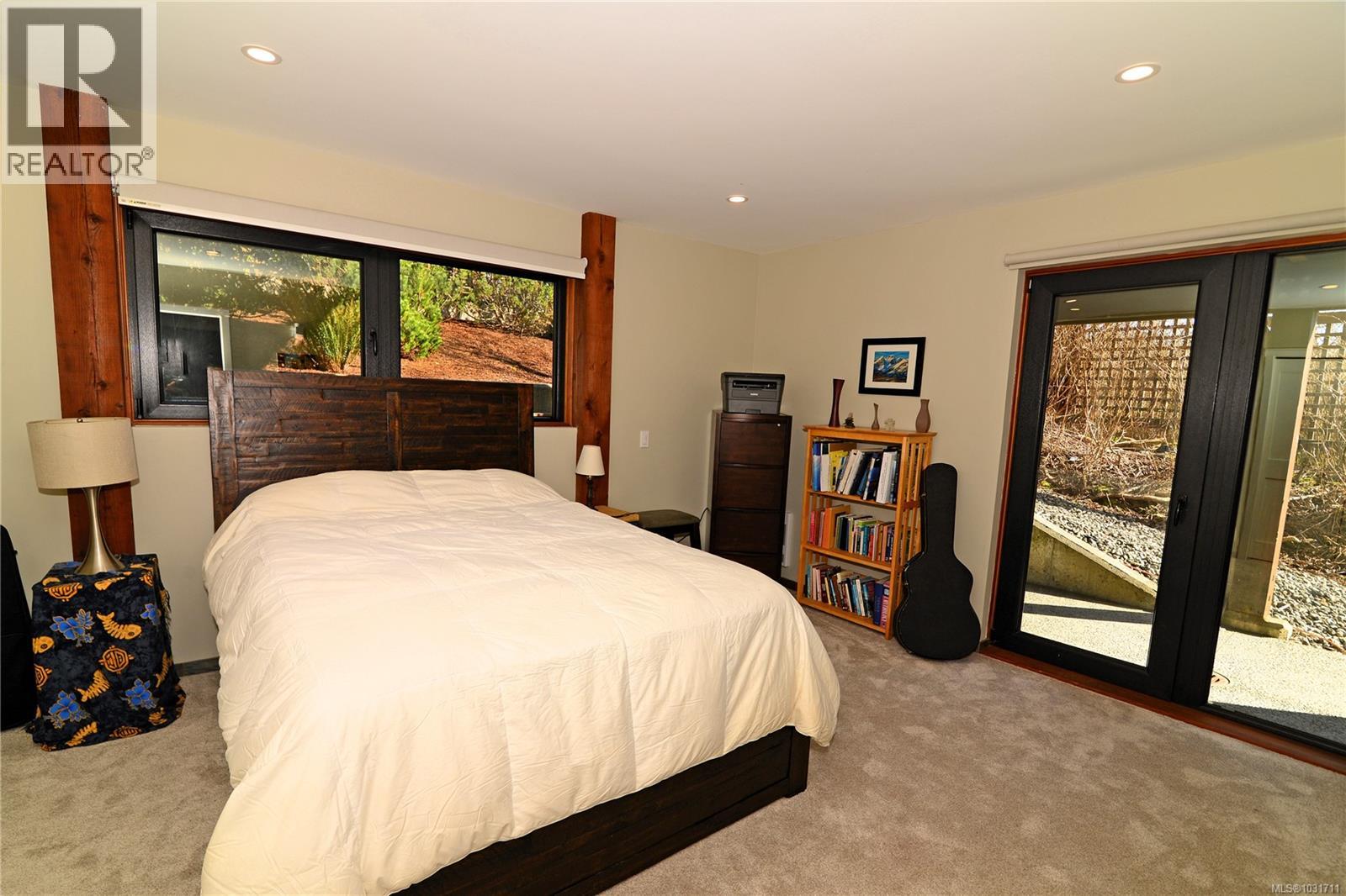 #108 554 Marine Dr - Image 17