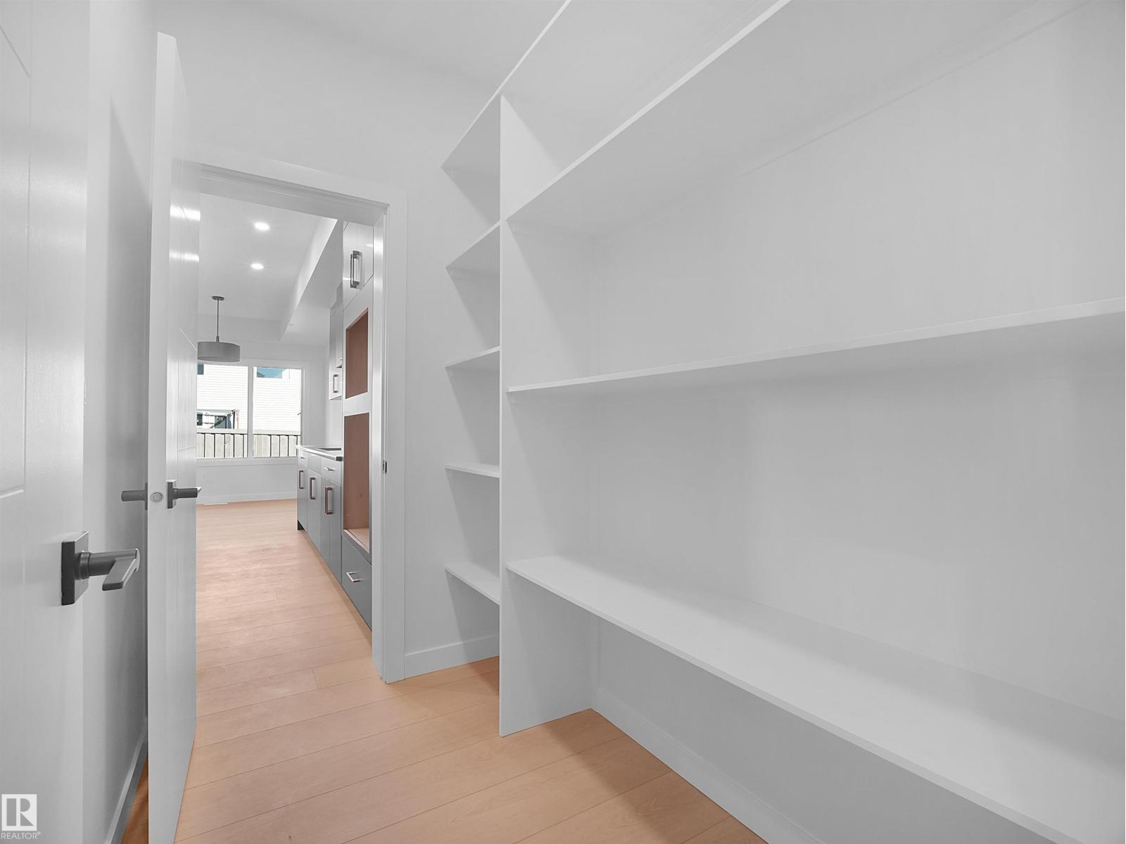 22108 94 AV NW - Image 18
