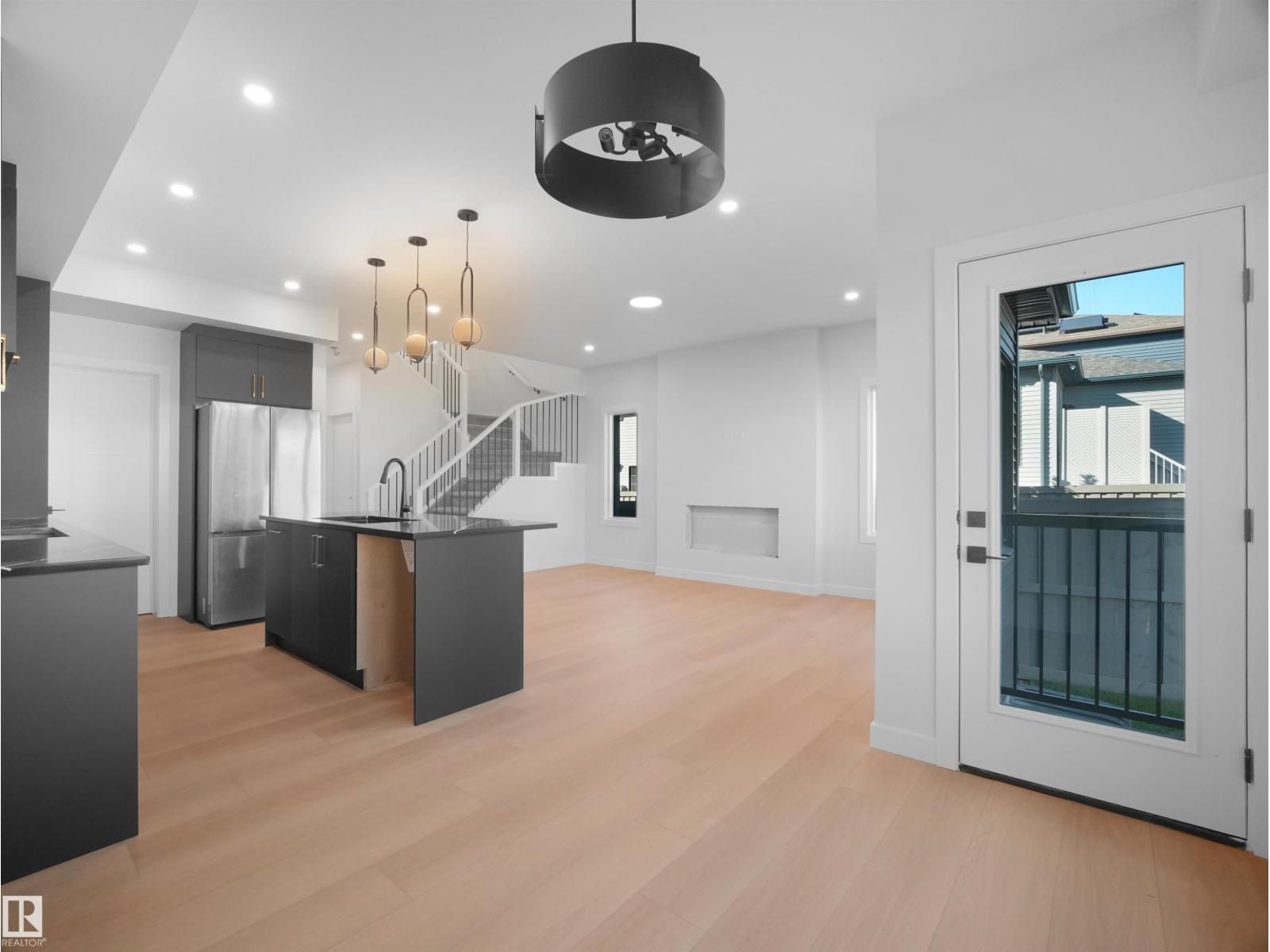 22108 94 AV NW - Image 19