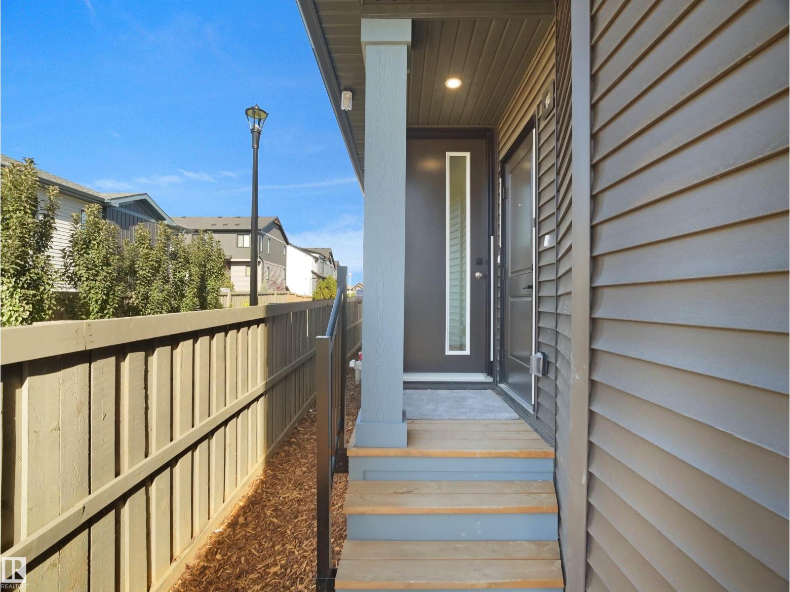 22108 94 AV NW - 49