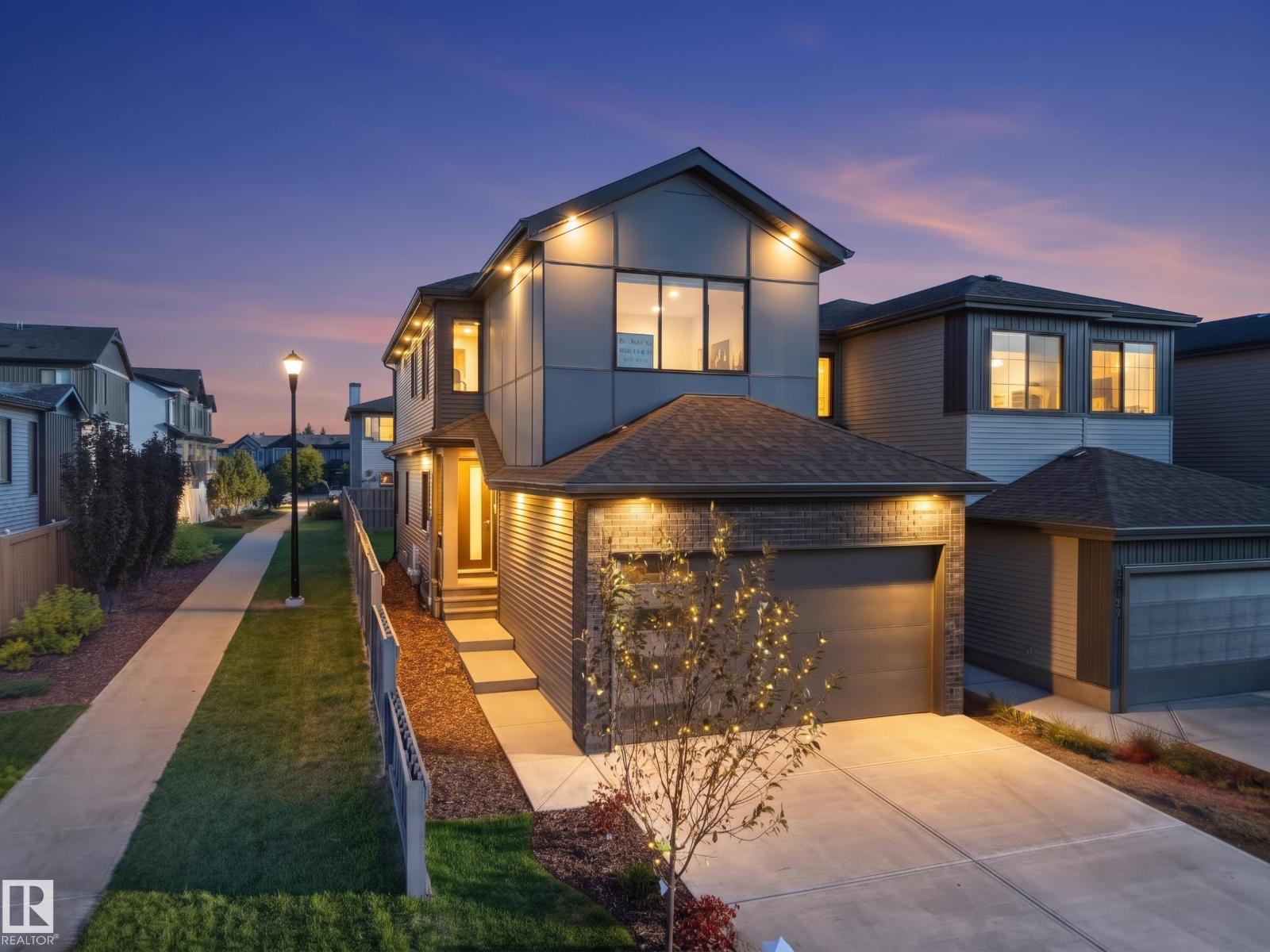 22108 94 AV NW - 51