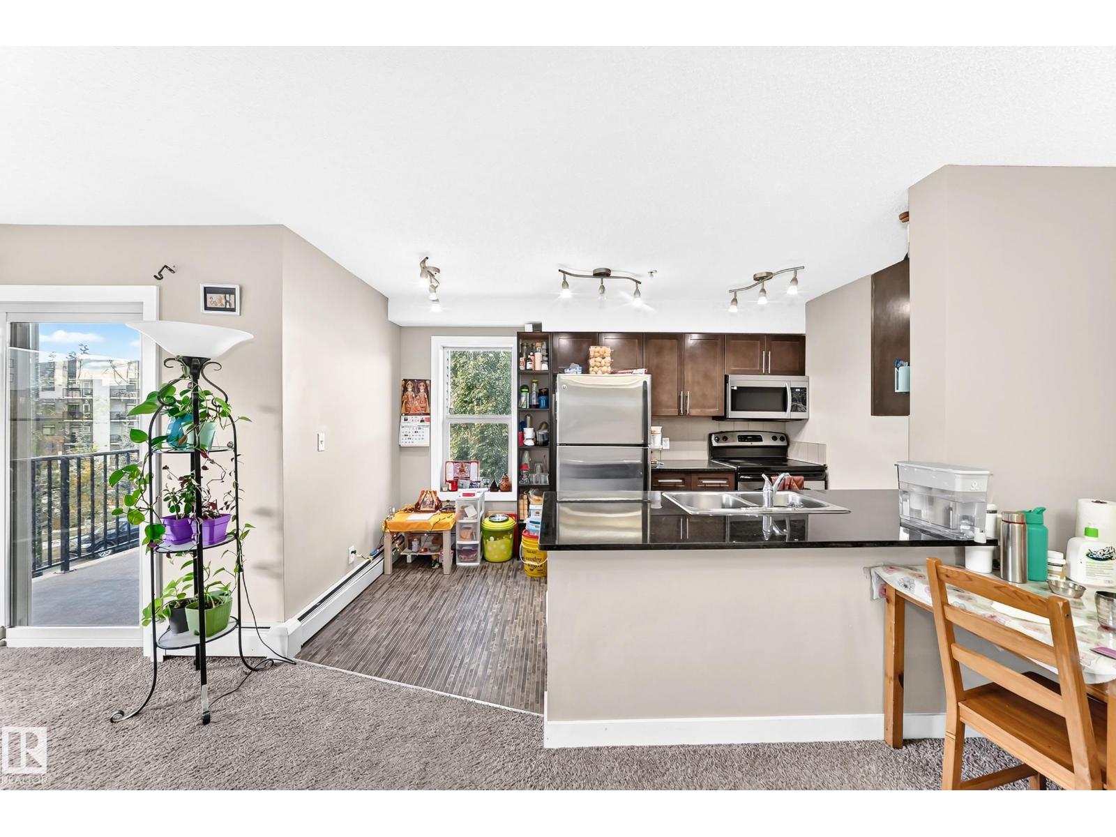 #314 11820 22 AV SW - 7