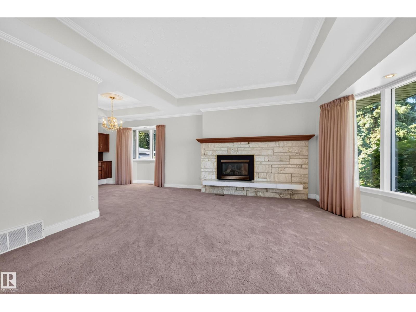 14303 50 AV NW - 6