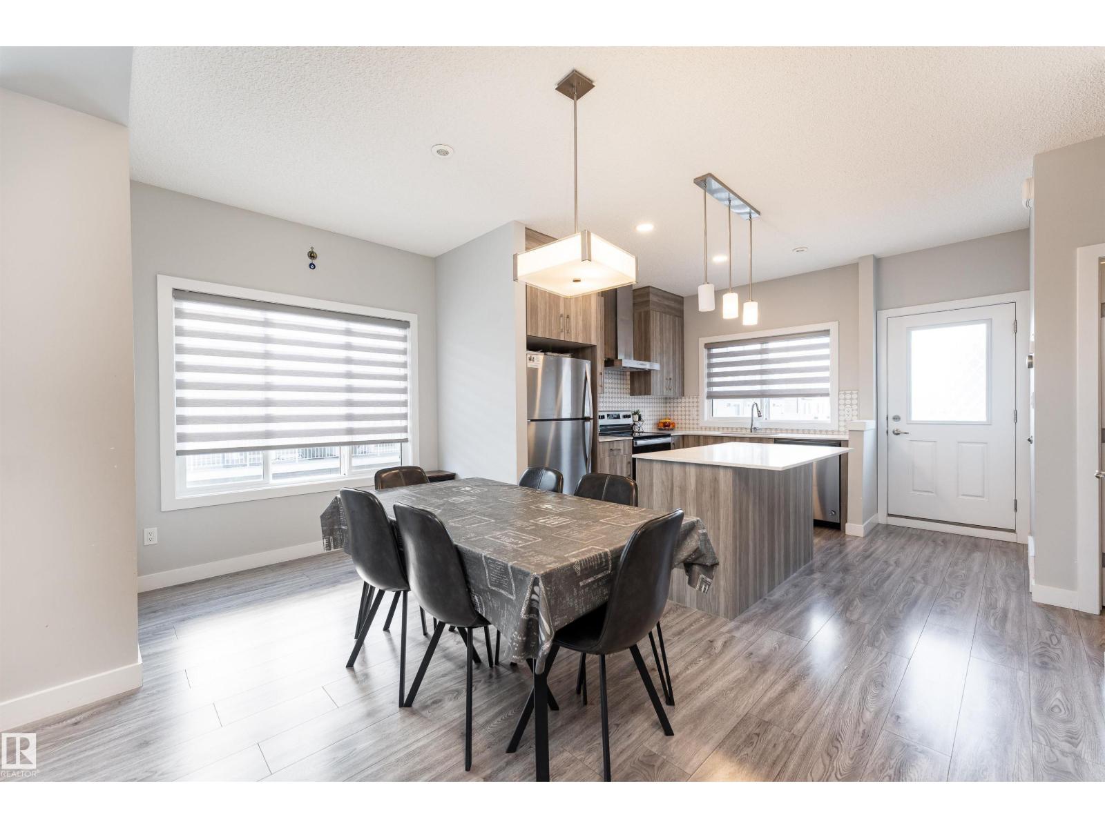 #41 2215 24 ST NW - 7