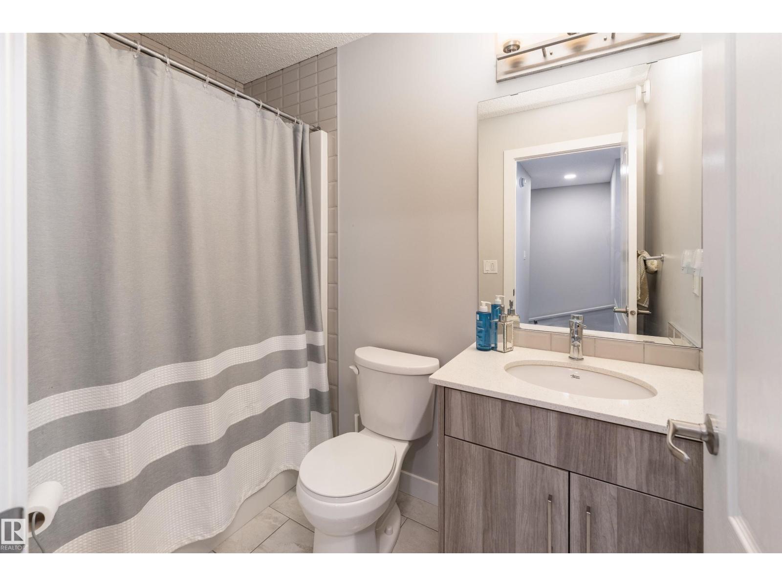 #41 2215 24 ST NW - 23