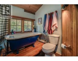 8494 Red Mountain Road, Silverton, BC V0G1S0 Photo 28