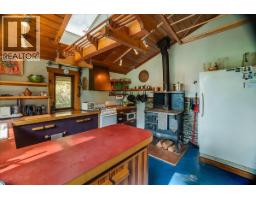 8494 Red Mountain Road, Silverton, BC V0G1S0 Photo 21