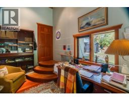 8494 Red Mountain Road, Silverton, BC V0G1S0 Photo 16