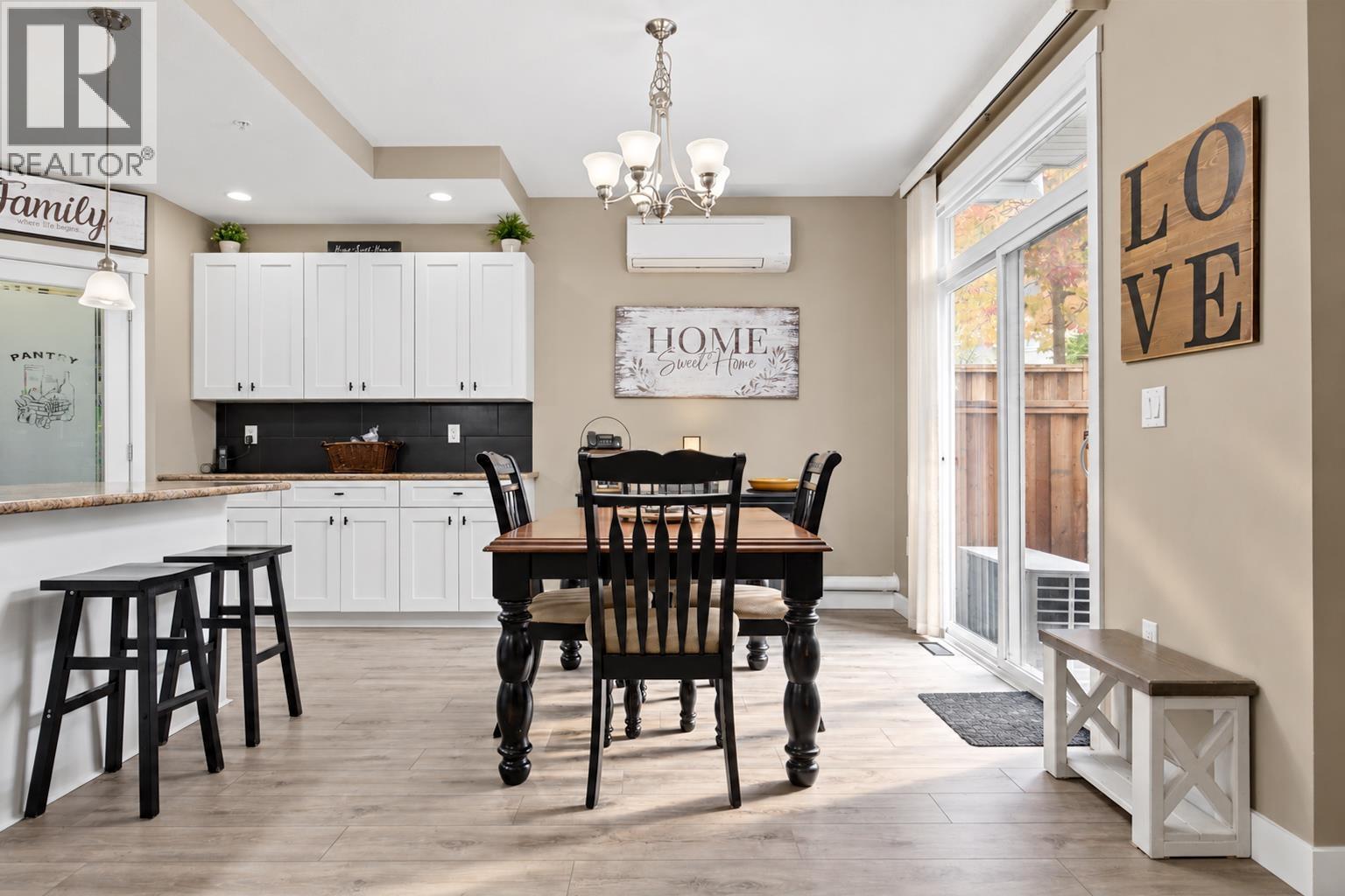 Photo of 25 11160 234A STREET 18