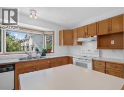 52 Glenbrook Villas Sw, Calgary, AB T3E7E8 Photo 12