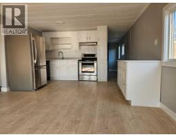 71, 1101 84  NE - photo 1