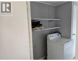 71, 1101 84  NE - photo 15