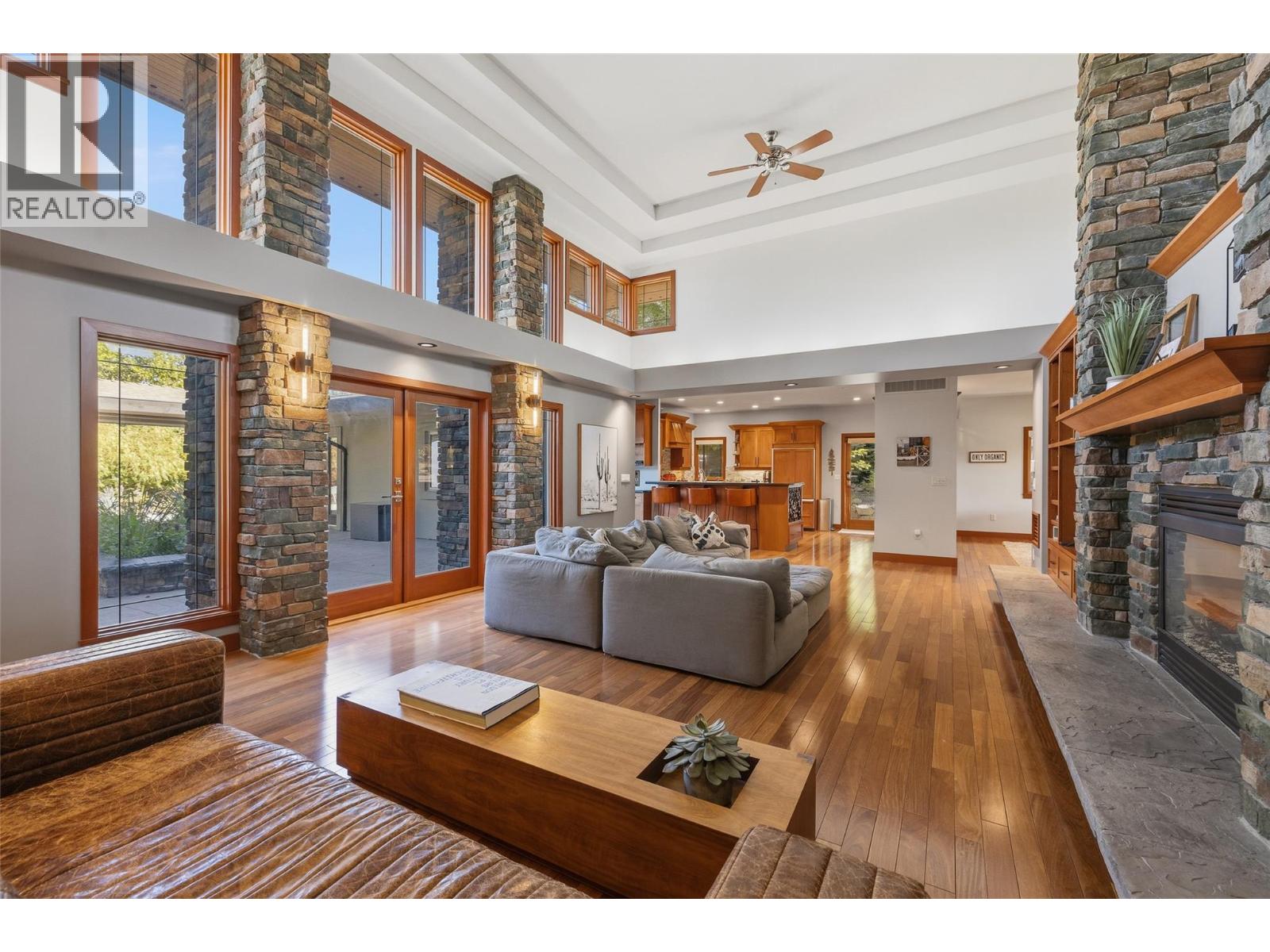 10726 Nighthawk Road Unit# 80, Lake Country