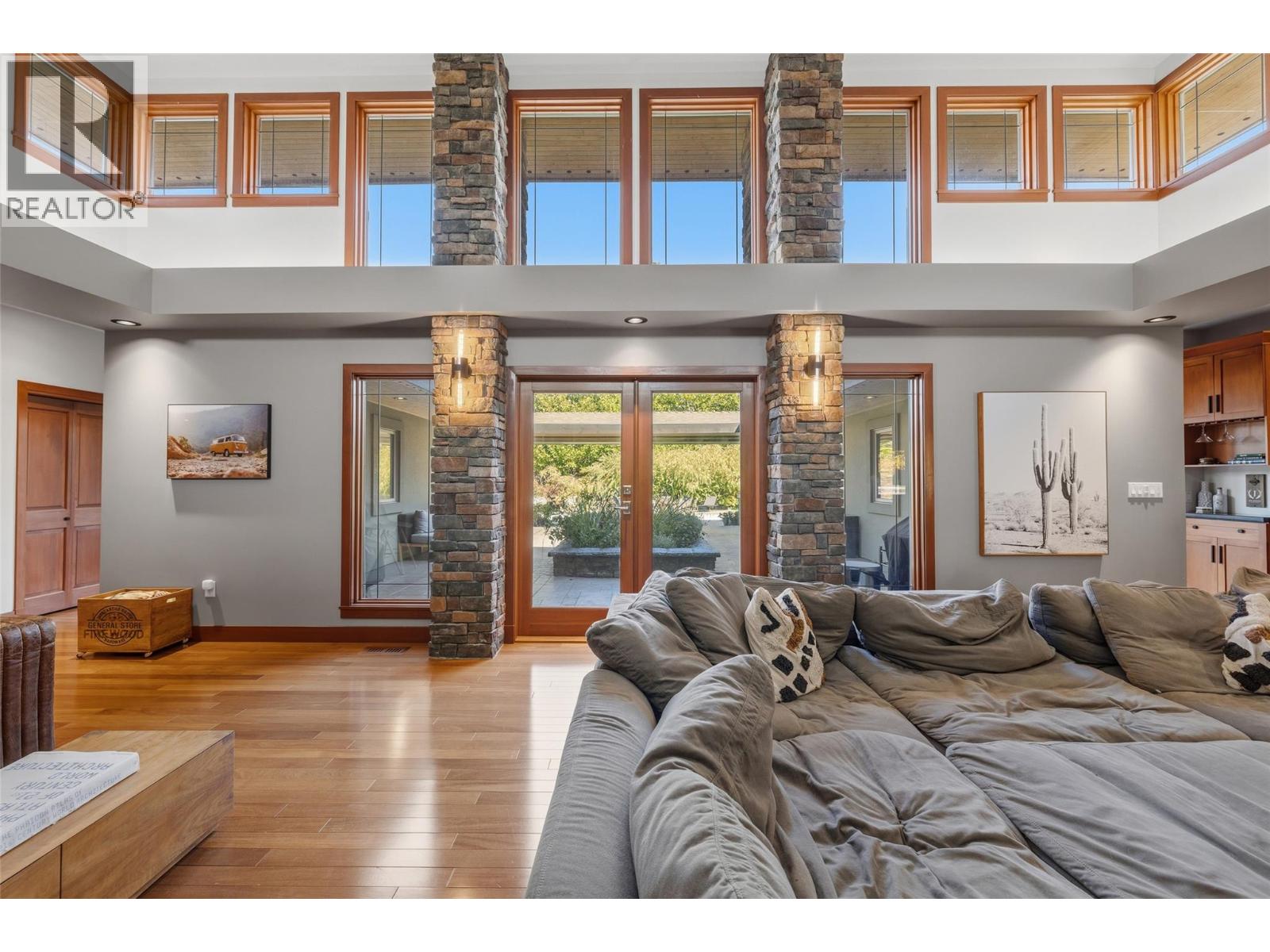 10726 Nighthawk Road Unit# 80, Lake Country