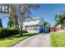 2515 62 Street NE - photo 4
