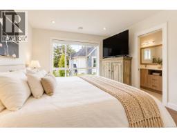 7 1032 Cloverdale Ave, Saanich, BC V8X2T9 Photo 17