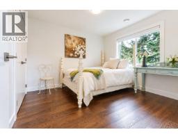 7 1032 Cloverdale Ave, Saanich, BC V8X2T9 Photo 24