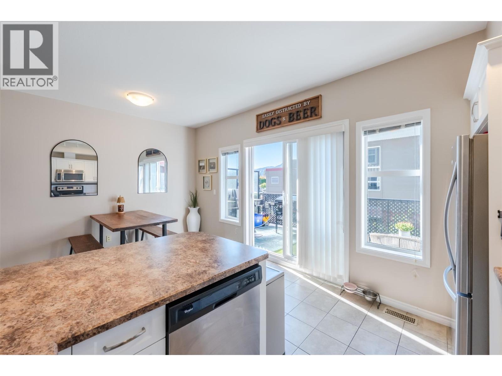 #125 3363 Wilson Street - 9