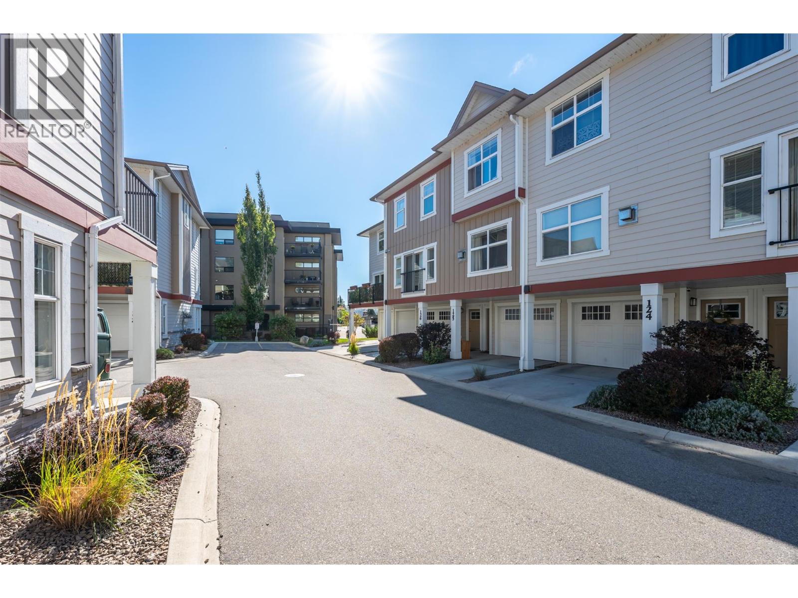 #125 3363 Wilson Street - 42