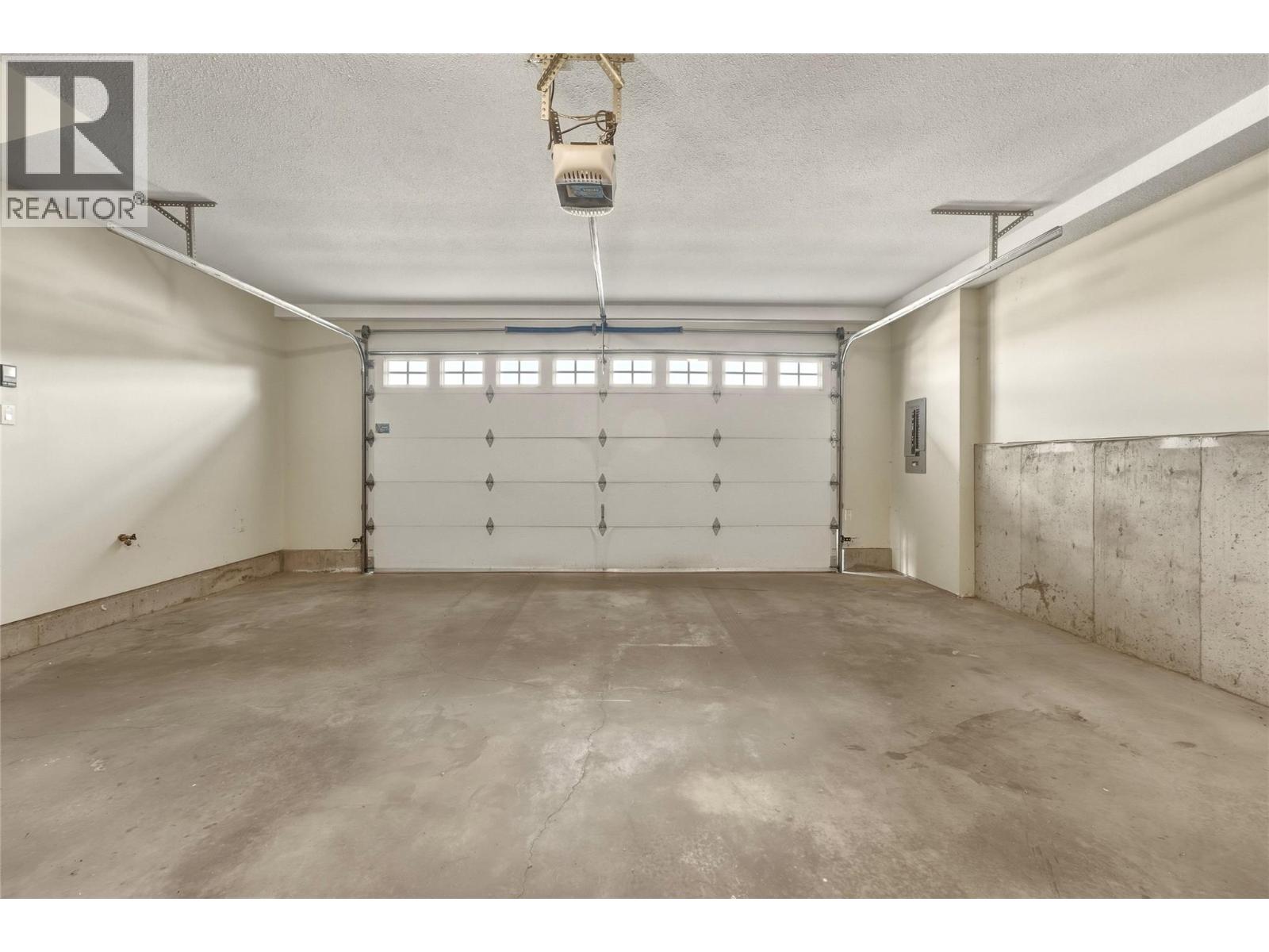 479 Middleton Way - 19