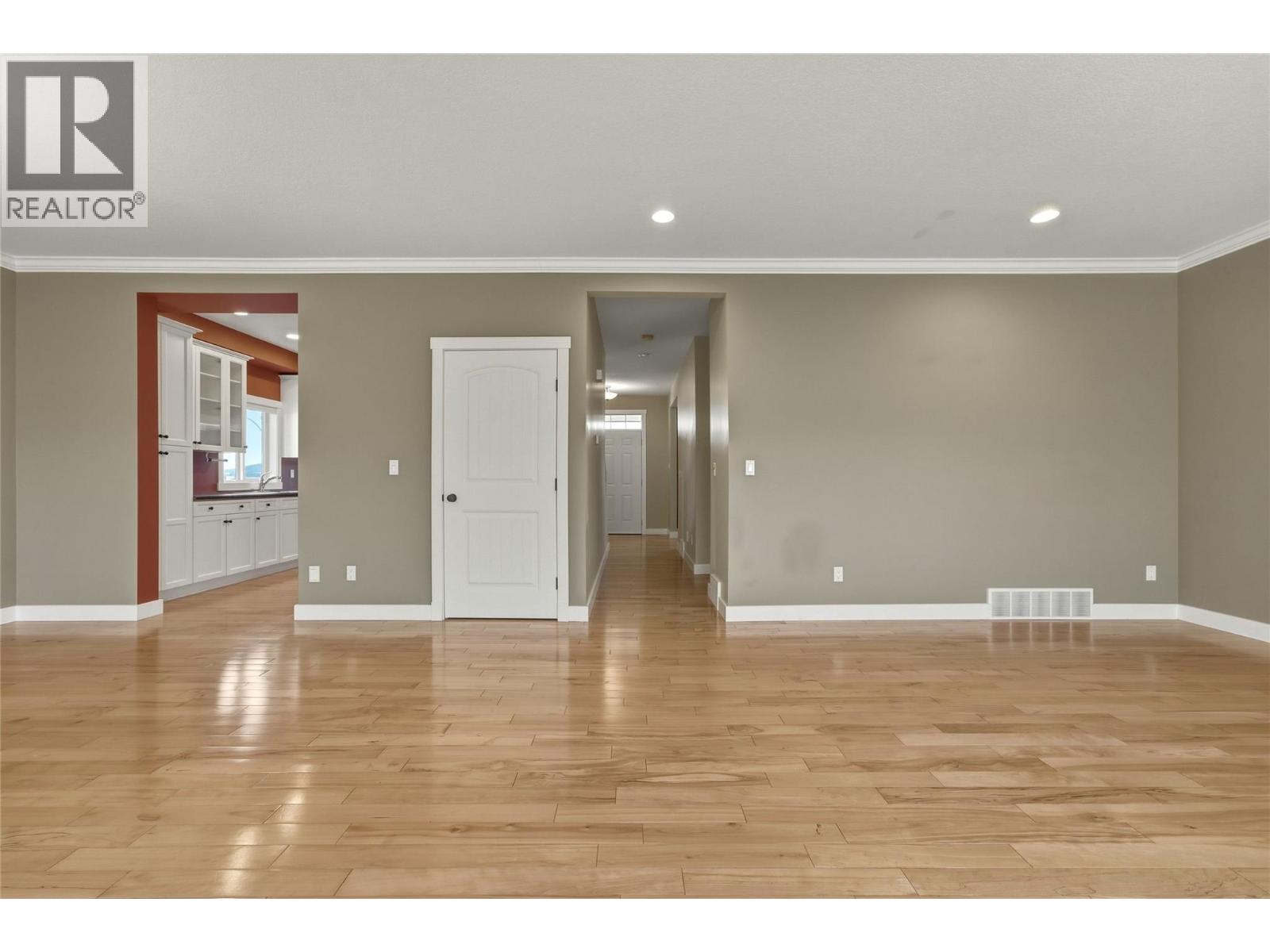479 Middleton Way - 16