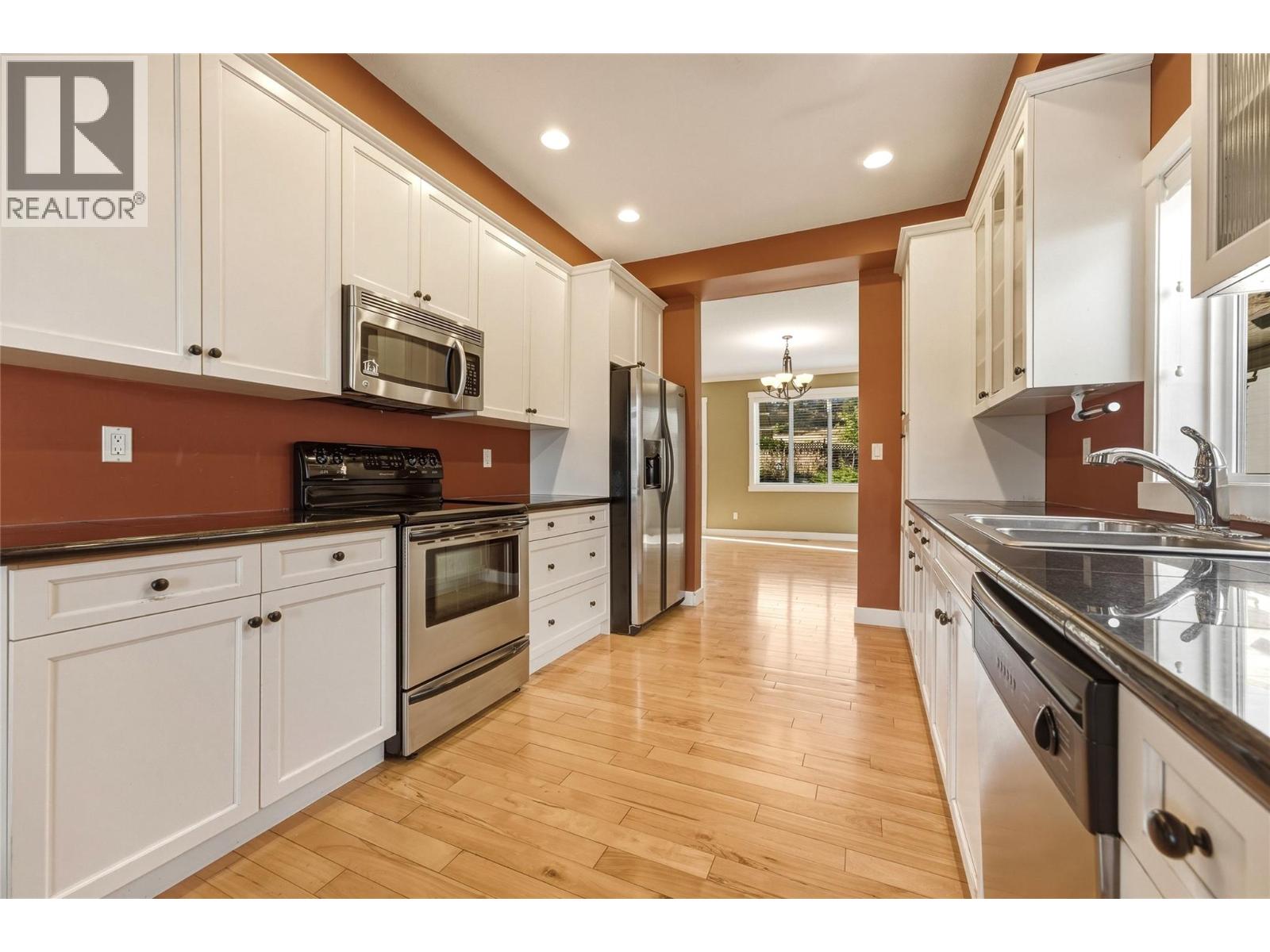 479 Middleton Way - 11