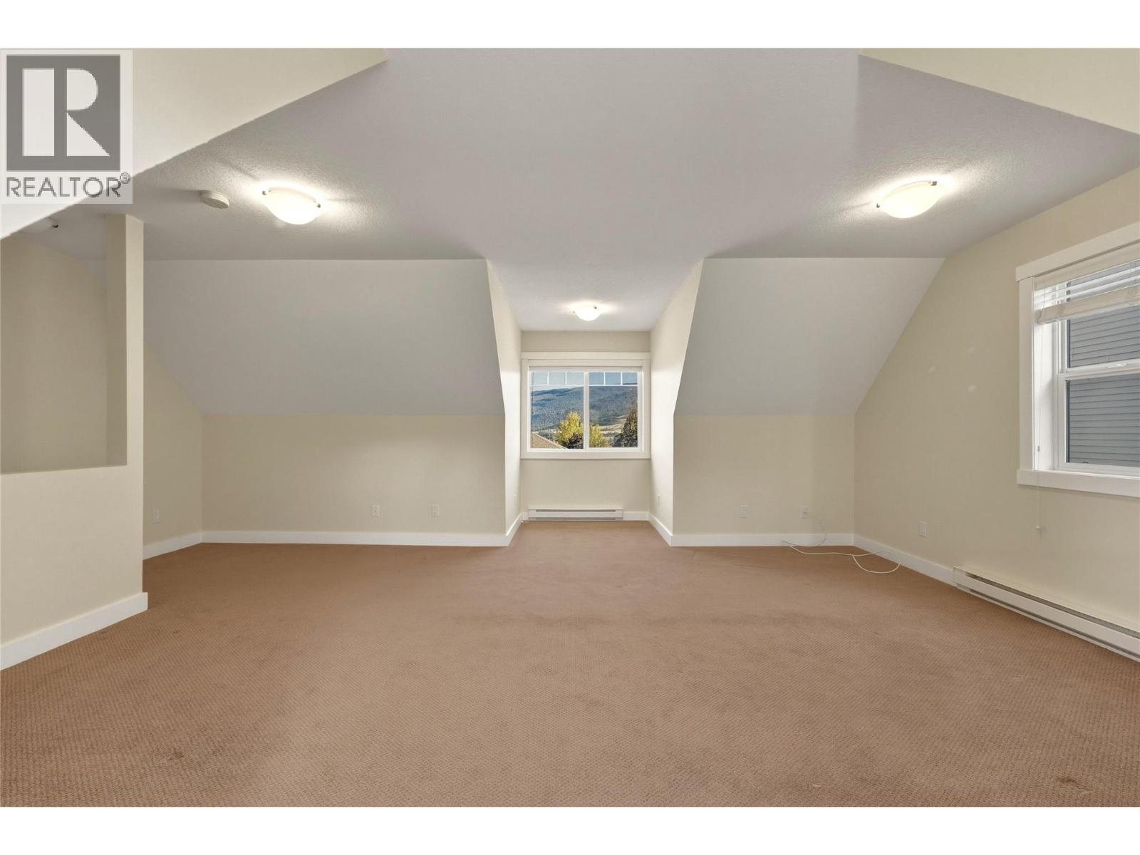 479 Middleton Way - 38