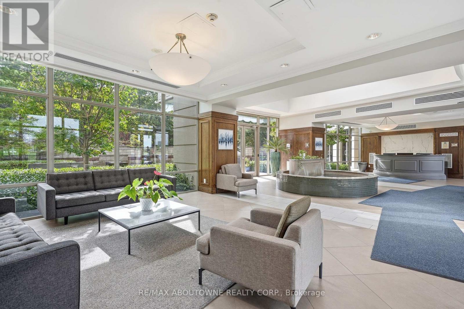 #709 2391 CENTRAL PARK DRIVE - 33