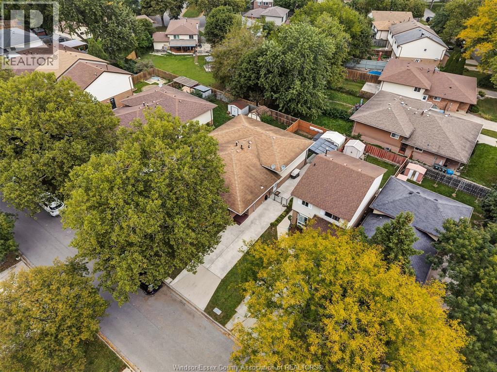 3090 FAIRLANE - Image 30